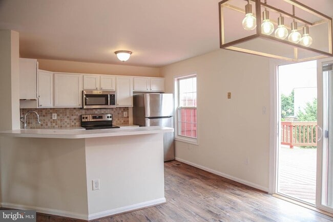 Building Photo - 8461 Tackhouse Loop