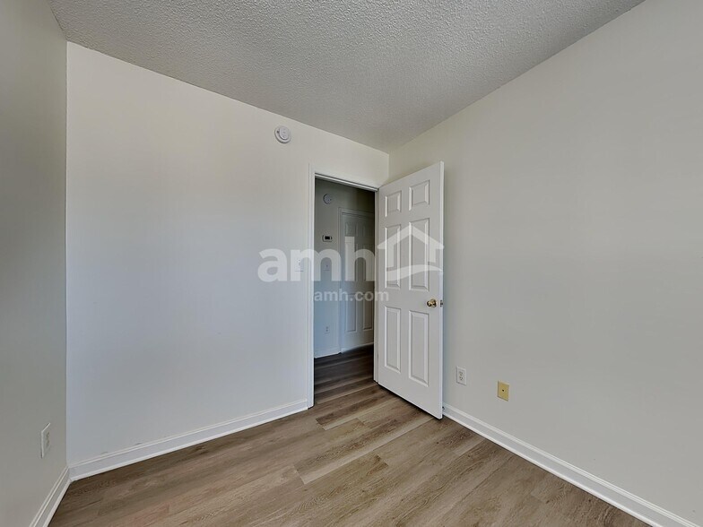 Building Photo - 5312 Tanglewood Pine Ln