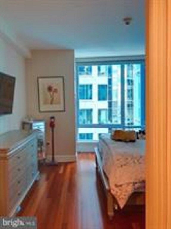 Building Photo - 1414 S Penn Sq