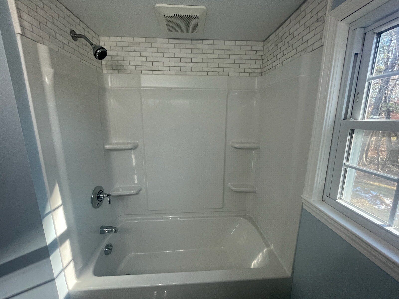 Bathroom - 405 High St