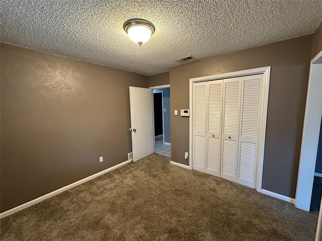Building Photo - 1707 Bedford Oaks Ct