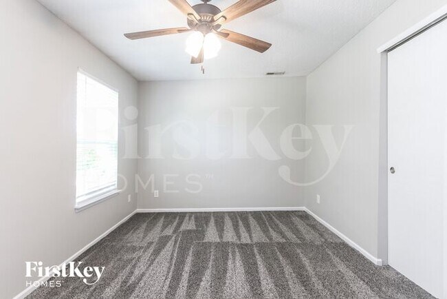Building Photo - 1824 Brassica Ln
