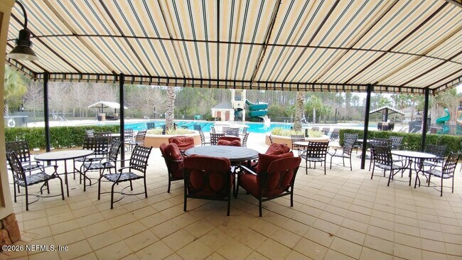 Building Photo - 295 Leese Dr