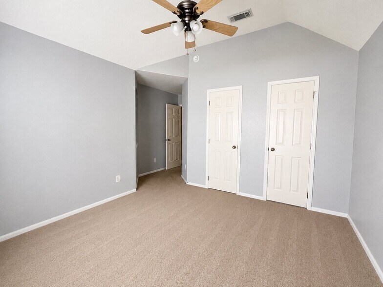 Building Photo - 11515 Mill Bridge Ct