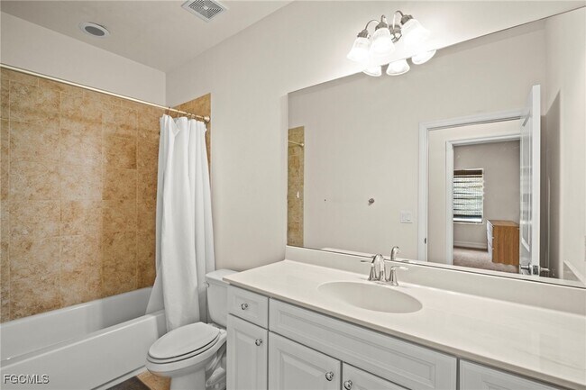 Building Photo - 15851 Portofino Springs Blvd