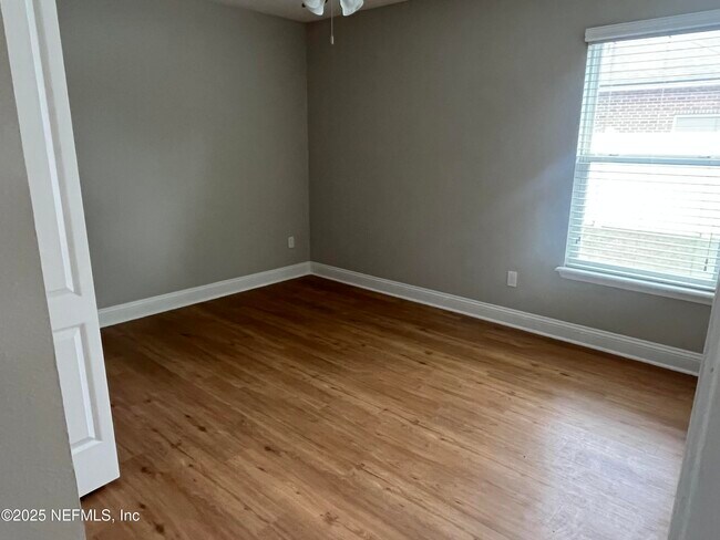 Building Photo - 2597 Cody Dr