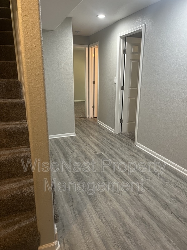 Building Photo - 8203 Woodson Dr