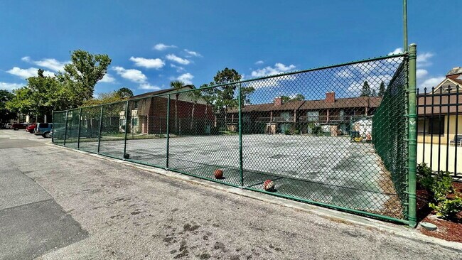 Building Photo - 2369 Tom Jones St