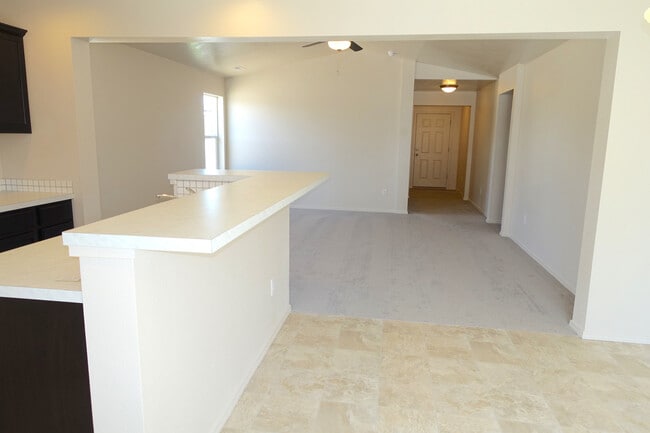 Building Photo - New 3-Bedroom Home in Kuna!