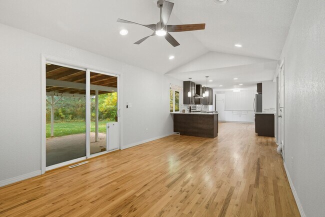 Building Photo - All you want in a home! 5 bed 3 bath ranch...