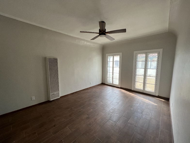 Primary Photo - 4145 Garthwaite Ave