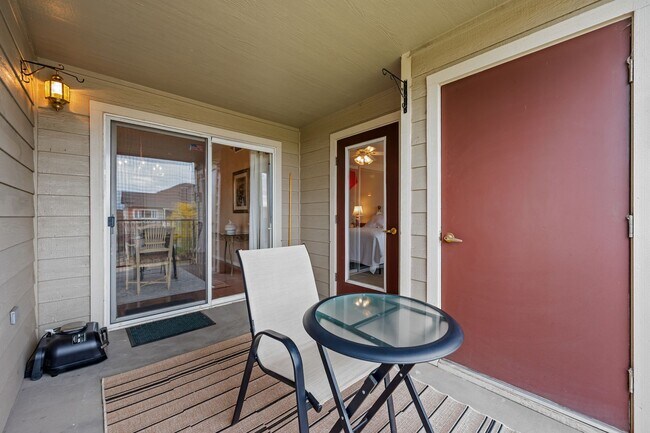 Building Photo - 55+ Community in Littleton!