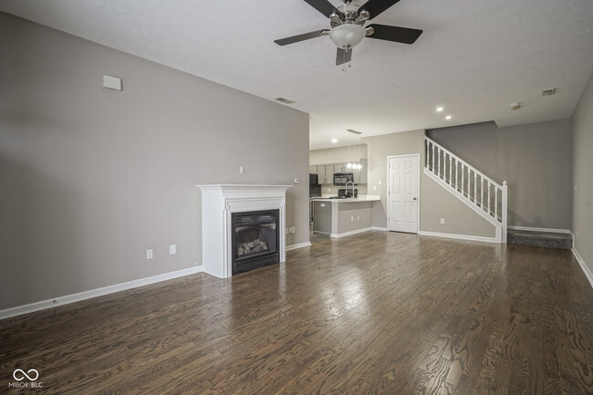 Building Photo - 11485 Enclave Blvd