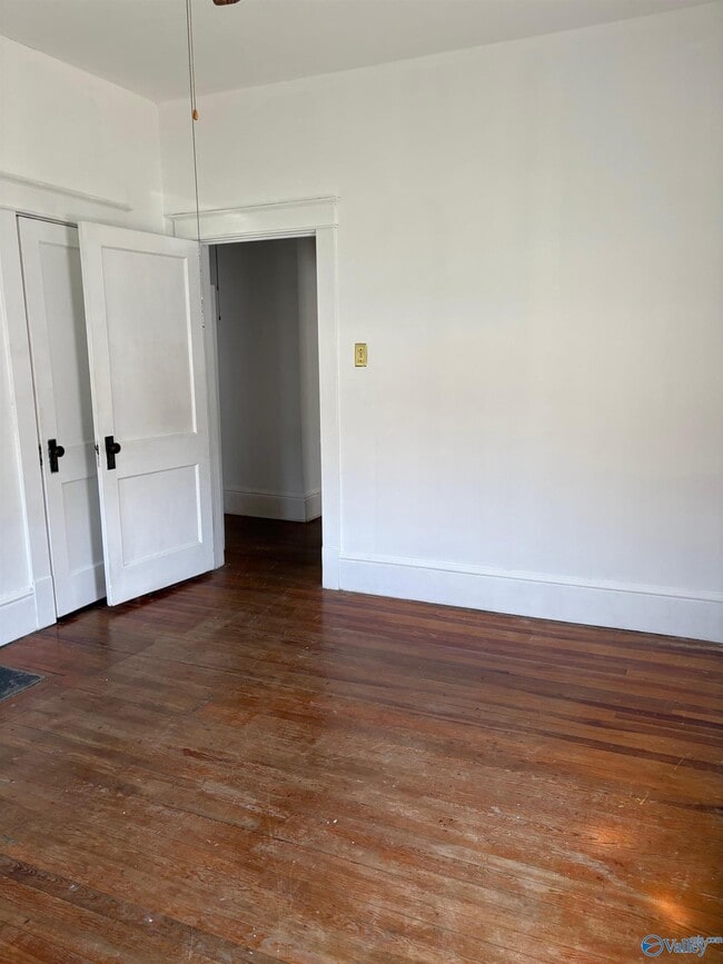 Building Photo - 508 N Madison St