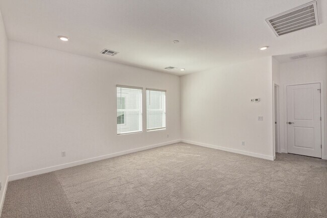 Building Photo - Brand New Home For Rent!