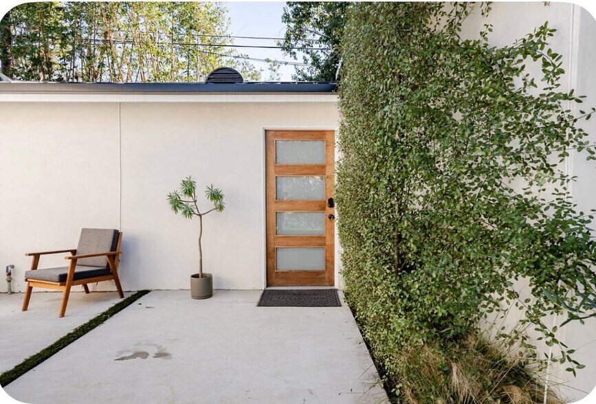 Front Door of Guest House - 12812 Greene Ave