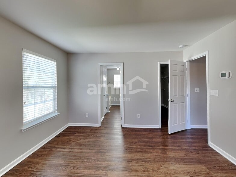 Building Photo - 4003 Paddle Wheel Ln