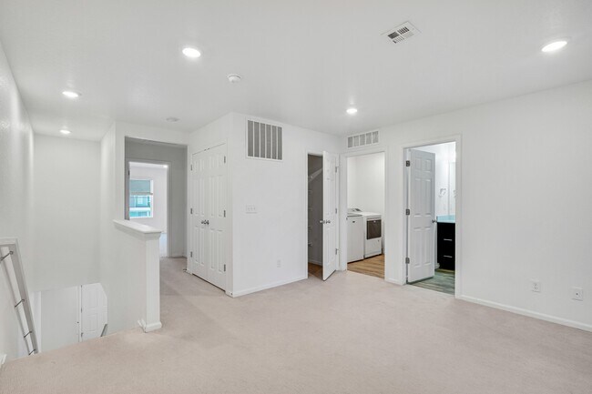 Building Photo - 21072 E 60th Ave