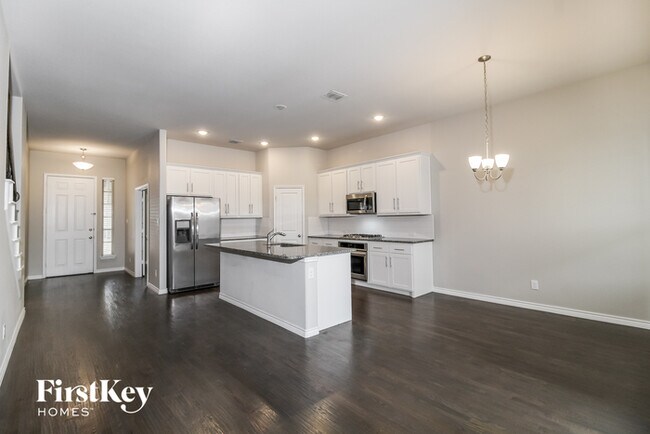 Building Photo - 3733 Evergreen Ridge Rd