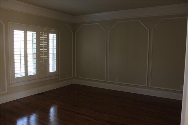 Building Photo - 9858 Talisman Dr