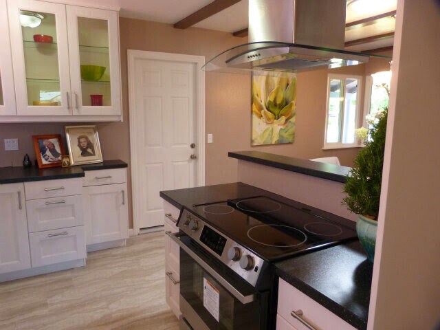 Building Photo - Beautiful 3bd Single Story House With In-unit Laundry