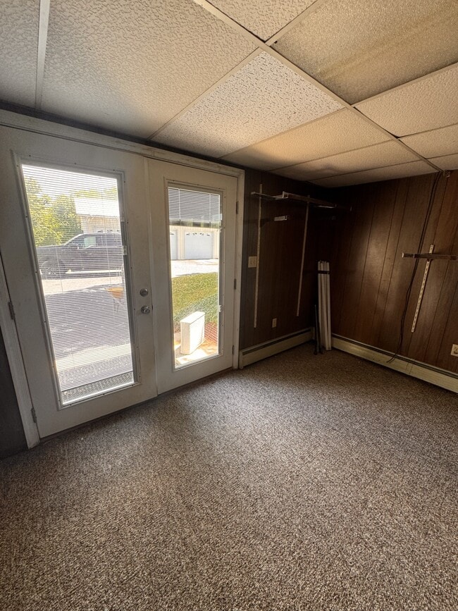 Building Photo - 10033 Jonestown Rd