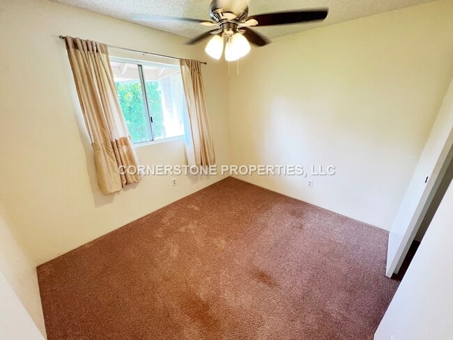 Building Photo - 94-638-533 Lumiaina St