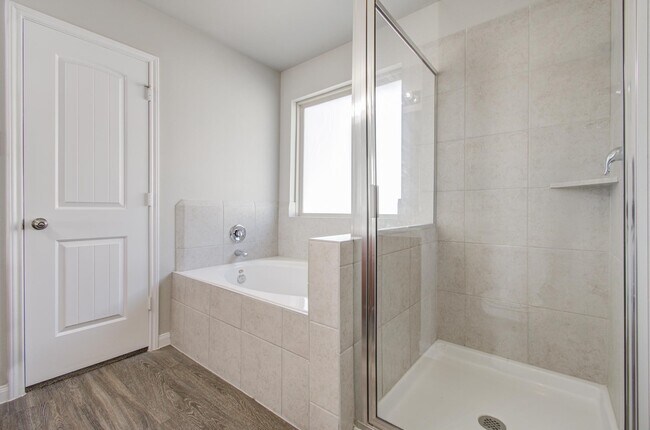 Building Photo - 3514 Vivaldi Dr