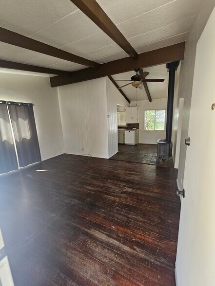 Building Photo - 228 W E St