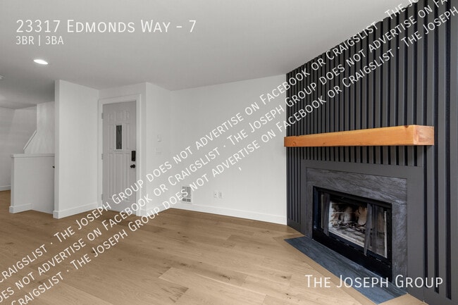 Building Photo - 23317 Edmonds Way
