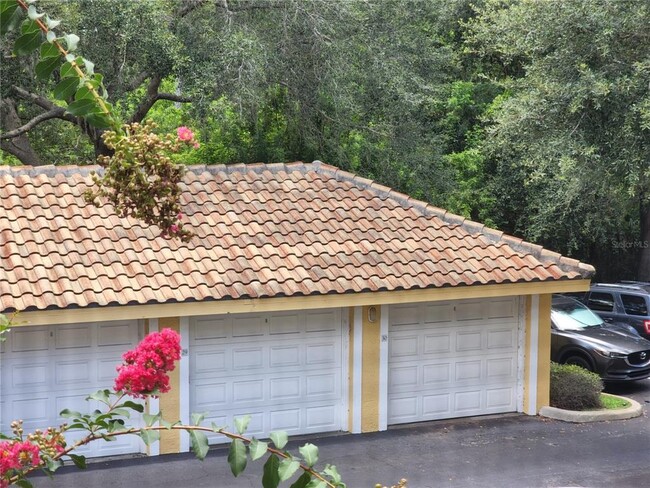 Building Photo - 1325 Lake Shadow Cir