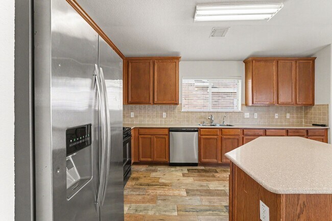 Building Photo - 21427 Blooming Rock Ln