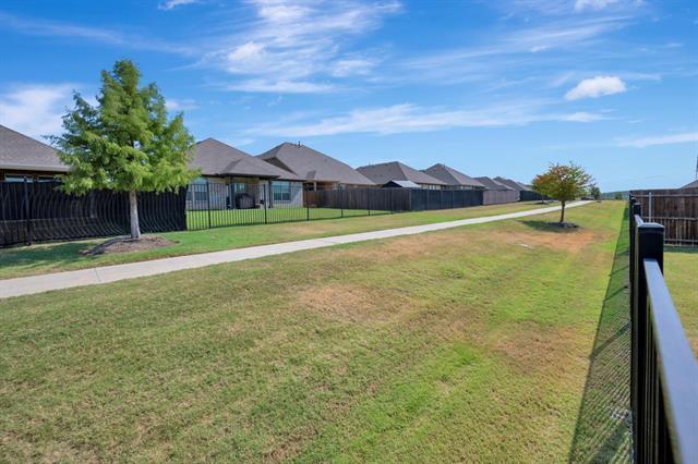 Building Photo - 2028 Windsor Dr