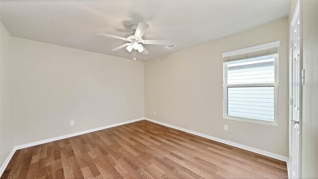 Building Photo - 5050 Ivy Fair Way