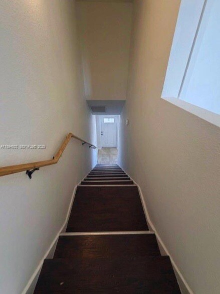 Building Photo - 438 NW 84th Terrace