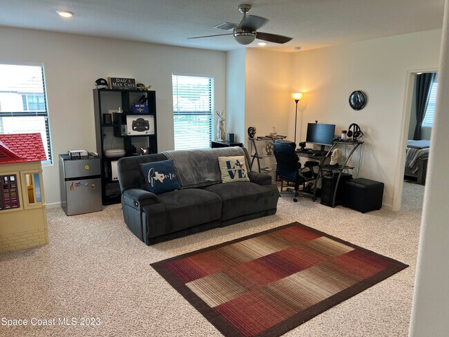 Building Photo - 4456 Broomsedge Cir