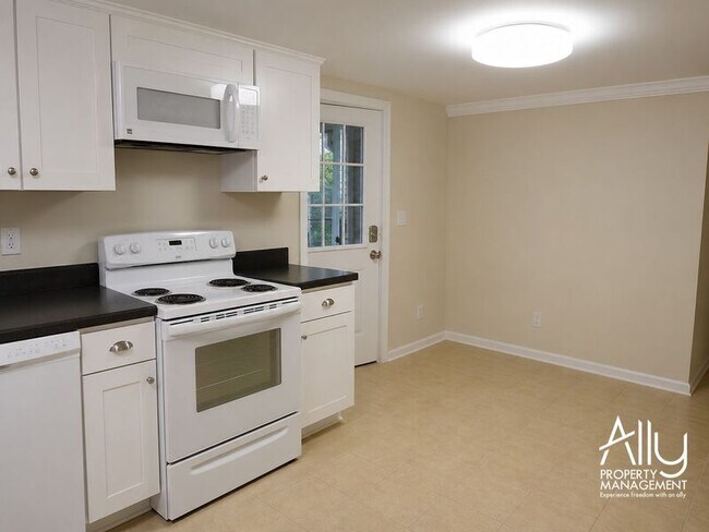 Building Photo - Raymond Avenue -- 210 -- Unit B - 1