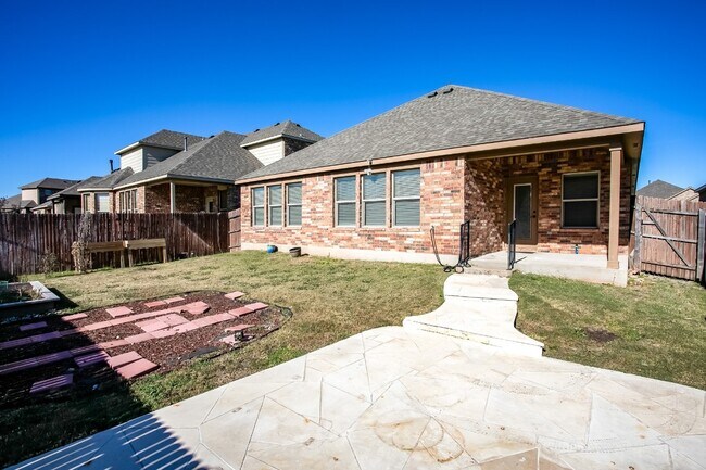 Building Photo - 1721 Elaina Loop