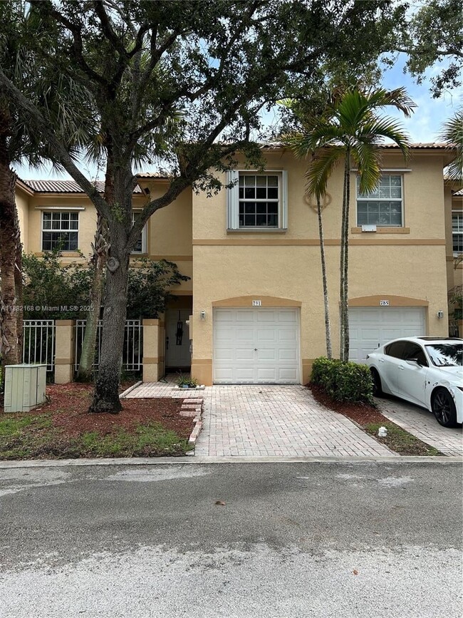 Primary Photo - 791 NW 170th Terrace