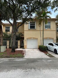 Building Photo - 791 NW 170th Terrace