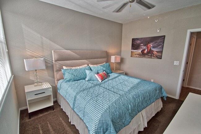 Building Photo - Find Your Perfect Fit At Terra Vida!