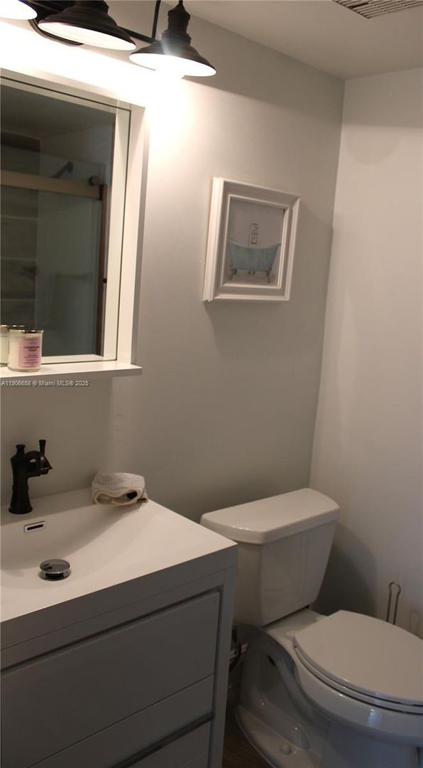 Building Photo - 9776 SW 92nd Terrace