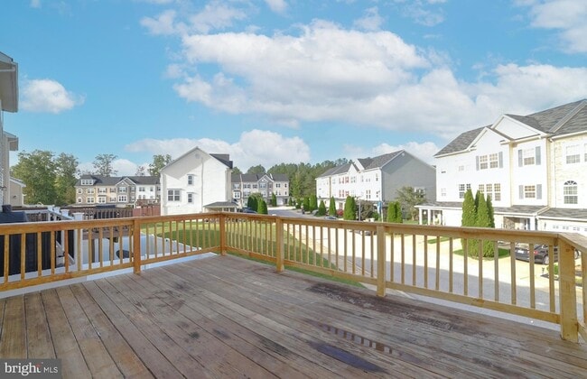 Building Photo - 45571 Catalina Ln