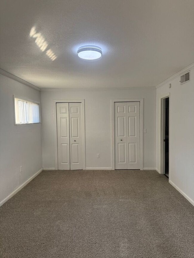 Building Photo - Fantastic 3/3 Townhome in Windsor Pines, Kissimmee