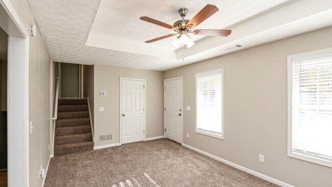 Building Photo - 344 Mary Alice Dr