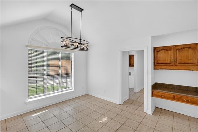 Building Photo - 401 Starling Dr