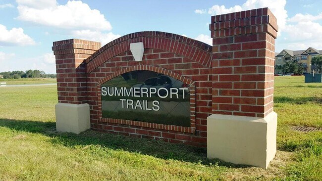 Building Photo - 13778 Summerport Trail Loop