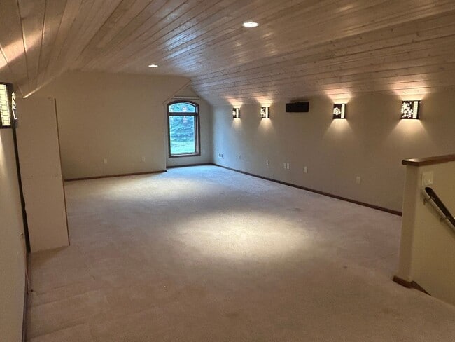 Building Photo - Amazing Home on the River with Greenhouse,...