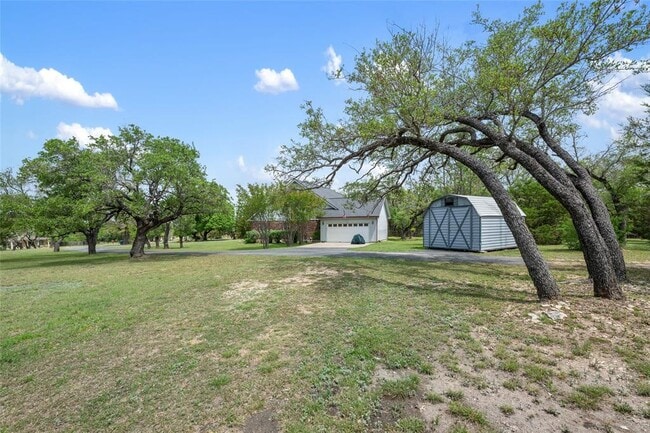 Building Photo - 391 Liberty Dr