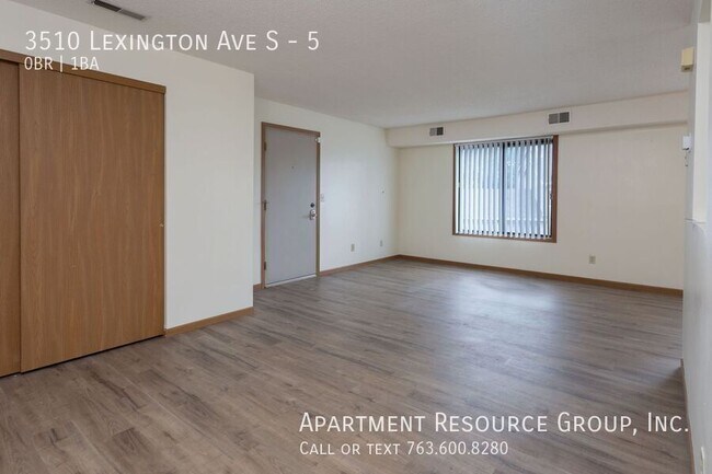 Building Photo - 3510 Lexington Ave S